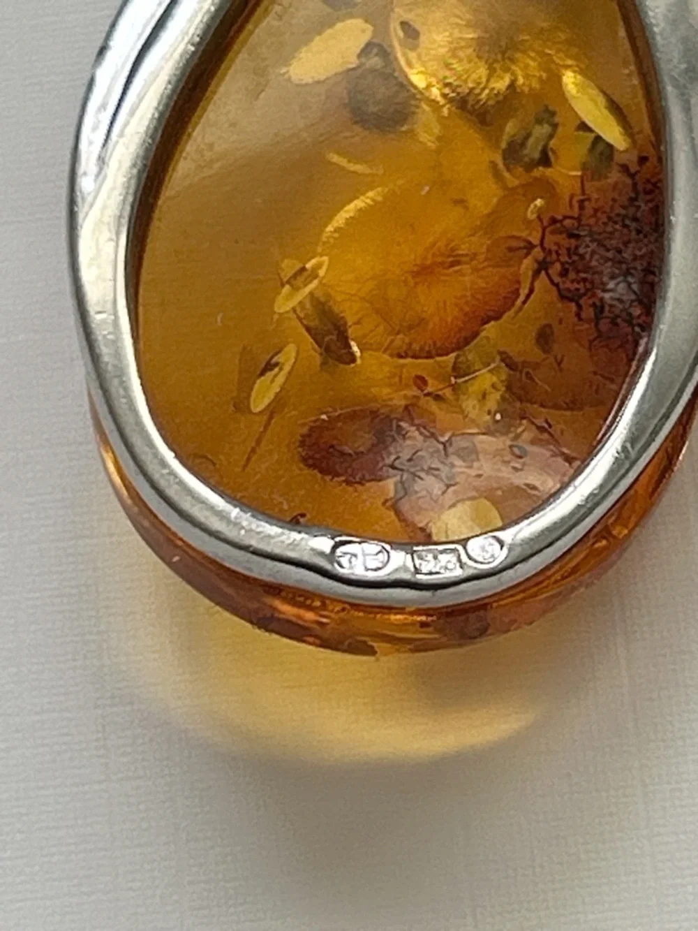 Vintage Baltic Amber Teardrop Sterling Silver Necklace - Picture 10 of 11